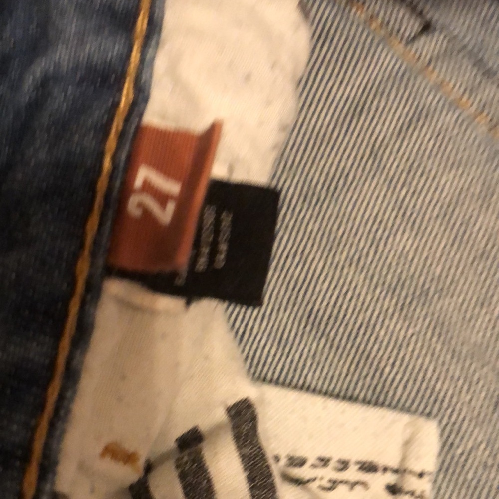 William Rast Jeans - Picture 3 of 6